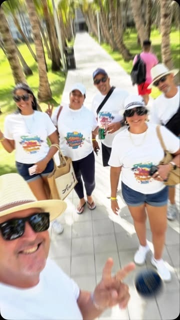 Group travel · customer experience